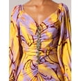 thumbnail image 5 of Vestido largo con estampado floral de diamantes y hombros descubiertos de Tsukko, 5 of 5