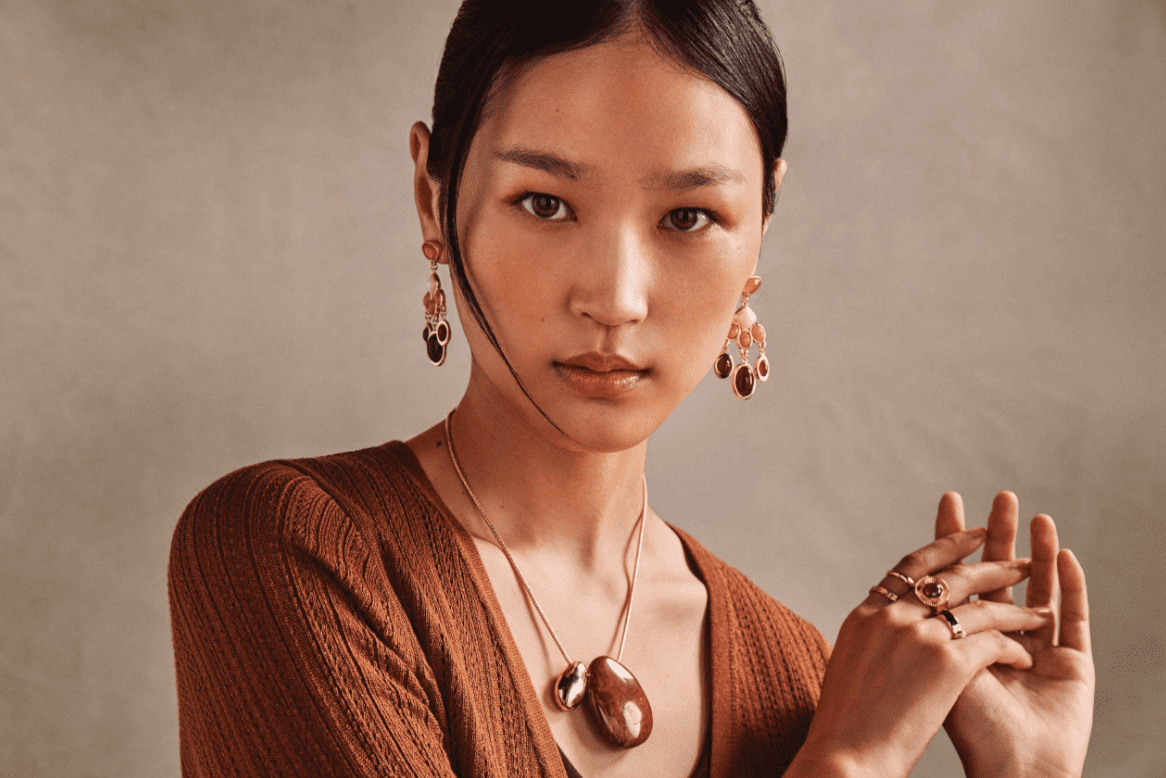 Scenario Women's Gold-Tone Necklace with Resin Teardrop