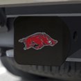thumbnail image 3 of Fanmats 22640 Arkansas Razorbacks Cubierta De Enganche De Metal Negro - Emblema De Color 3D, 3 of 5