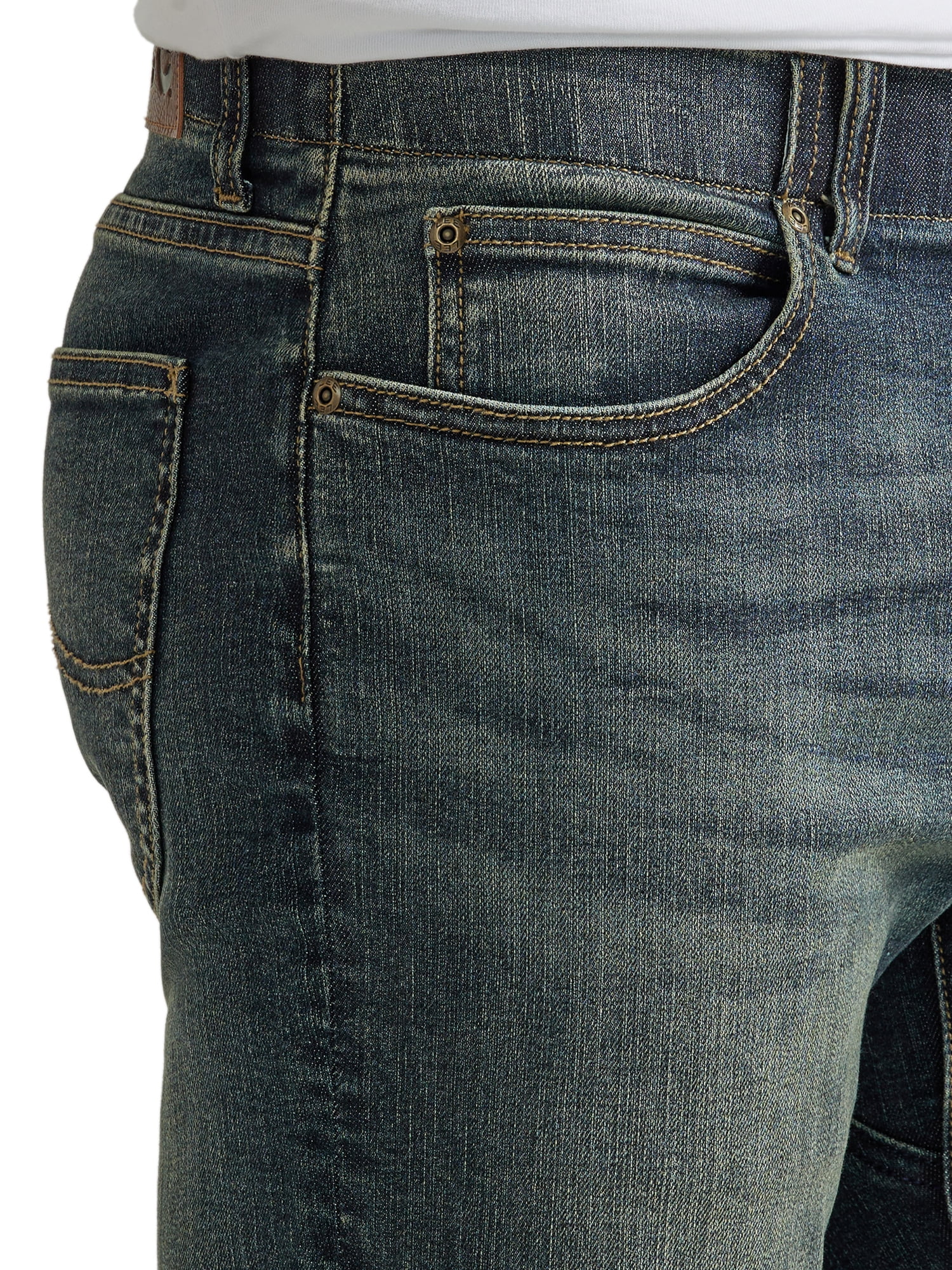Lee® Men's Extreme Motion Regular Straight Jean with Flex Waistband