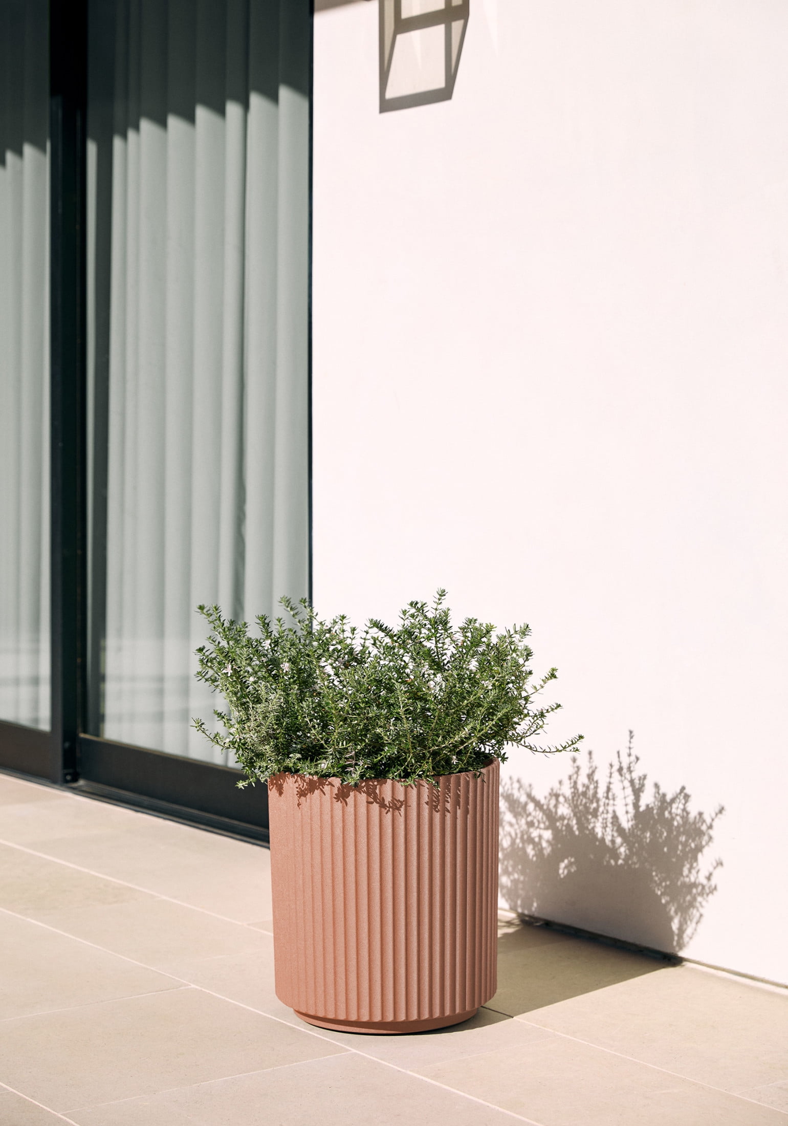 Veradek Demi Series 16" Plastic-Stone Planter - Terracotta