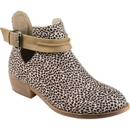 

Women s Journee Collection Mavrik Ankle Bootie Leopard Faux Suede 6 M