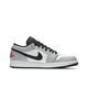 thumbnail image 2 of Zapatillas de baloncesto Air Jordan 1 Retro Para hombre y mujer, zapatos deportivos recreativos al aire libre, color gris ahumado, bajo nivel de luz, a la moda, novedad5618, 2 of 5