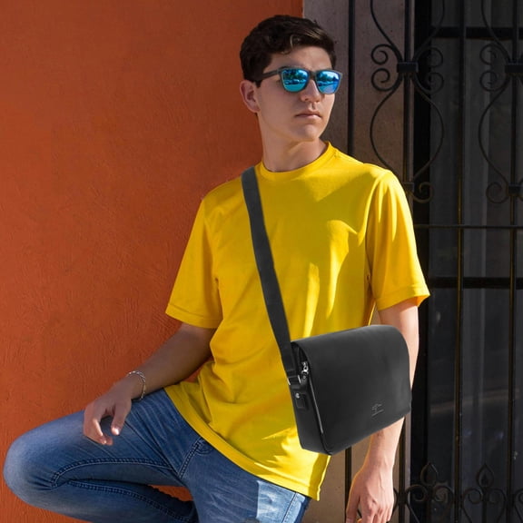 COSMOBETTY Messenger Bag Nylon Classic Design For Adult Men 1Pack