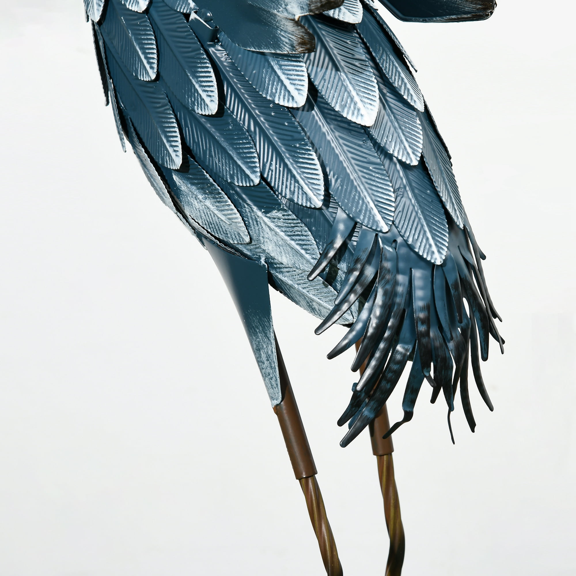 Outsunny Heron Garden Statues, 29" & 27.5" Standing Bird Sculptures, Metal Yard Art Decor, Landscape Decoration Set of 2, Blue & White