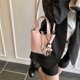 thumbnail image 4 of Bolso de mano tipo cubo con textura de moda de estilo coreano para mujer, moderno y versátil, tipo mensajero de gran capacidad, novedad de 2025, 4 of 5
