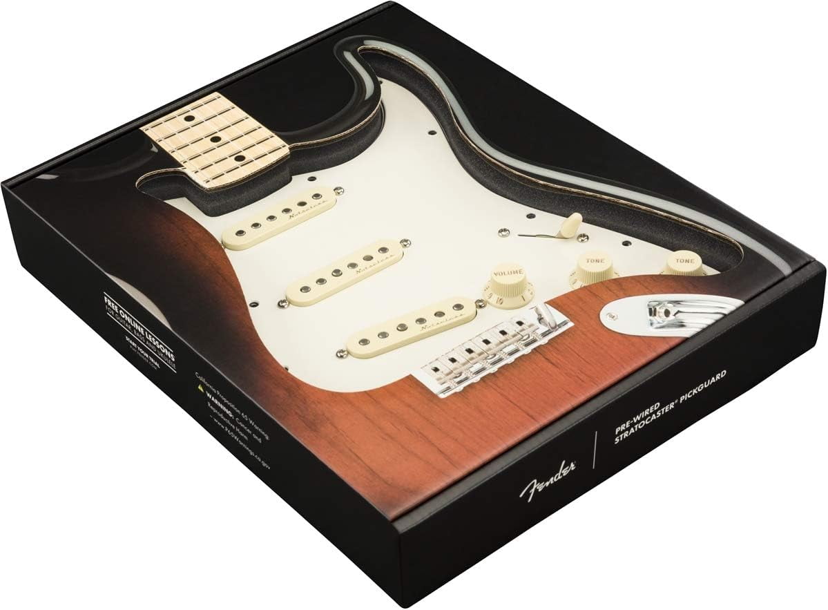 Fender?Vintage Noiseless Prewired Stratocaster Pickguard - 3-Ply White