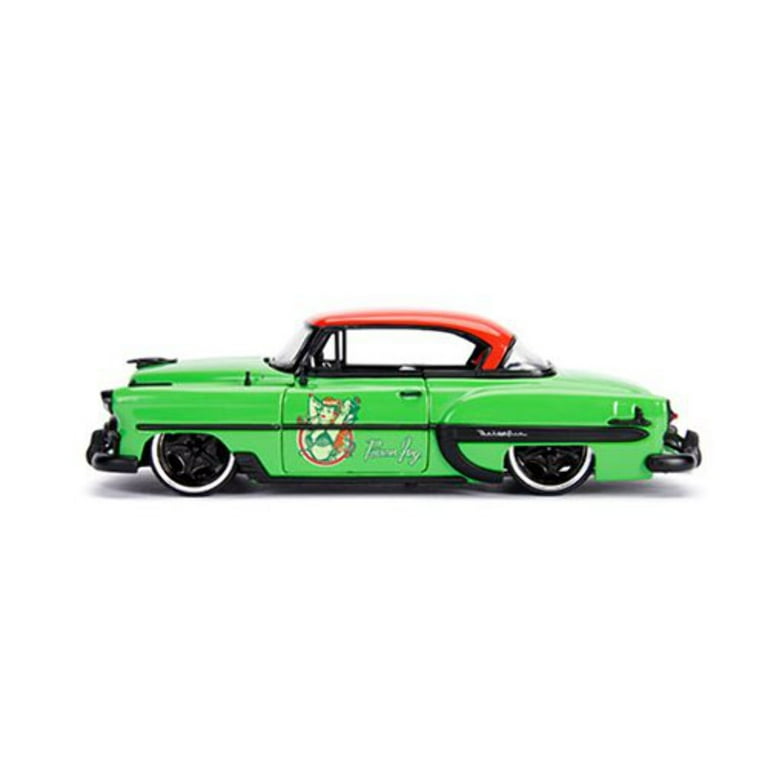 【メーカー包装済】 DC Bombshells Poison Ivy 1953 Chevy Bel Air 1:24 Vehicle ミニカー