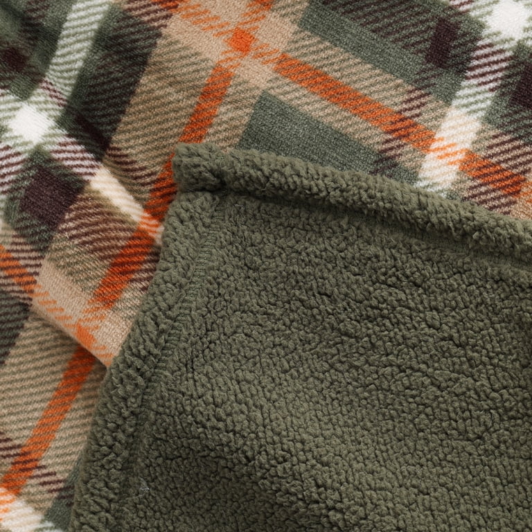Berkshire Life 50" x 70" Reversible Plush Sherpa Throw, Green photo 3