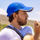 thumbnail image 3 of Gorra sport con malla y bies reflejante, ajustable. Unisex., 3 of 5