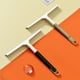 thumbnail image 1 of Limpiador de Vidrios para Hogar | Limpiavidrios para Espejos de Baño | Raspador de Vidrio Sin Rayaduras | Mango Ergonómico | Herramienta de Limpieza Sin Rayas | Cuchilla Ancha | Diseño Duradero | 1, 1 of 1
