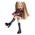 thumbnail image 2 of Muñeca de Moda Bratz Pop Starz Cloe con Accesorios y Dije, 2 of 9