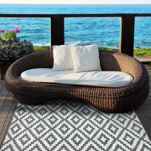 Green Decore Nirvana Gray/White Indoor/Outdoor Area Rug