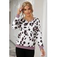 thumbnail image 1 of ABPHQTO Sudadera de mujer con cuello de pico y manga larga caída con estampado de leopardo, 1 of 5