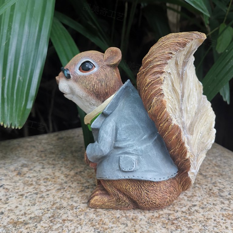 Resin Squirrel Garden Statue Lively Squirrel Painted Resin