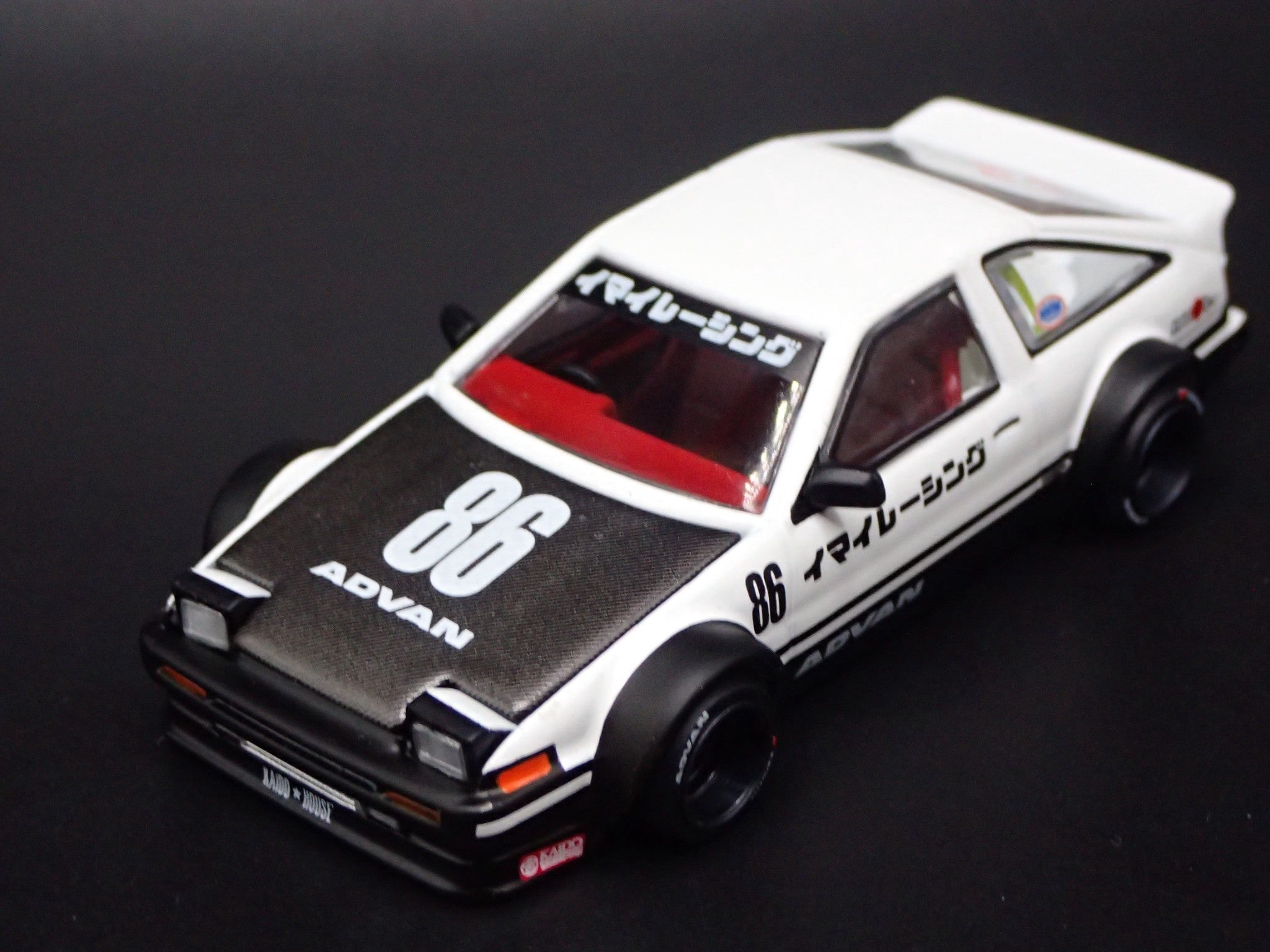 Open Box 1983-1987 TOYOTA AE86 SPRINTER TRUENO KAIDO HOUSE 1/64 SCALE DIECAST MODEL CAR