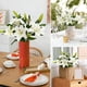 thumbnail image 4 of Ramo de flores artificiales blancas y artificiales con hojas verdes, plástico vegetal artificial para decoración del hogar, oficina, arreglos de boda, 4 of 6