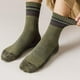 thumbnail image 4 of Calcetines de invierno para hombre, de forro polar de color, cálidos, desodorantes y absorbentes del sudor, de poliéster y algodón., 4 of 5