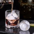 thumbnail image 2 of Juego de cubitos de hielo con forma de bola de hielo con forma de esfera giratoria y cubitos de hielo cuadrados, 2 of 6