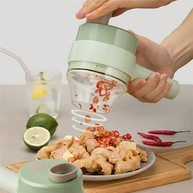 Pampered chef food chopper demo!! Love love this product