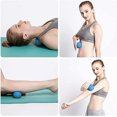 thumbnail image 4 of Nvzi Pelota de lacrosse para masajes para músculos adoloridos, hombros, cuello, espalda, pies, cuerpo, nudos musculares, yoga y liberación miofascial (azul), 4 of 5