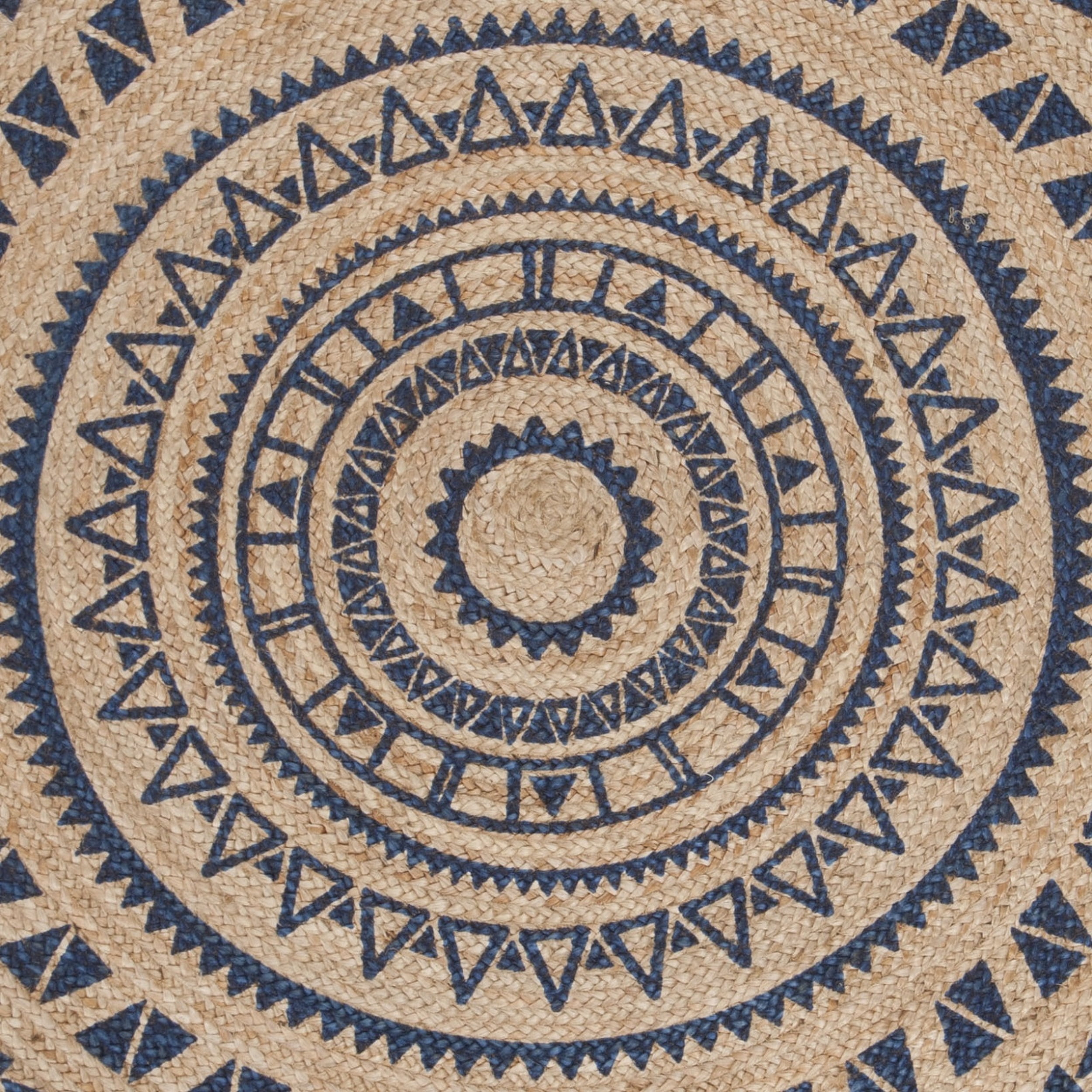 SAFAVIEH Natural Fiber Zoolander Geometric Jute Area Rug, Royal Blue/Natural, 6' Round