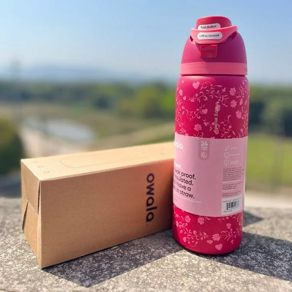 32oz Limited Edition Stainless Steel Tumbler - Leakproof Dual Lid (Straw & Sip), Soft Handle, Double-Wall Insulated Travel Mug for Office, Camping, Sports, Home, Ideal Gift (Red Flower).