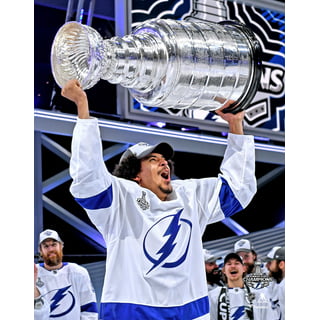 Tampa Bay Lightning WinCraft 2021 Stanley Cup Champions 12oz. Champ Can  Cooler