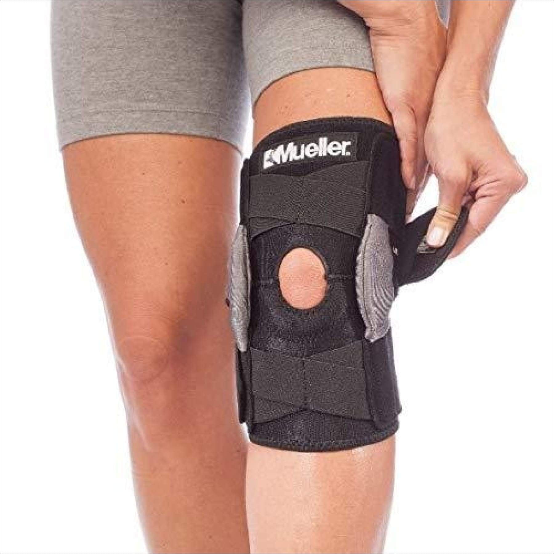 Mueller Sports Medicine Adustable Hinged Knee Brace, Black/Gray, One