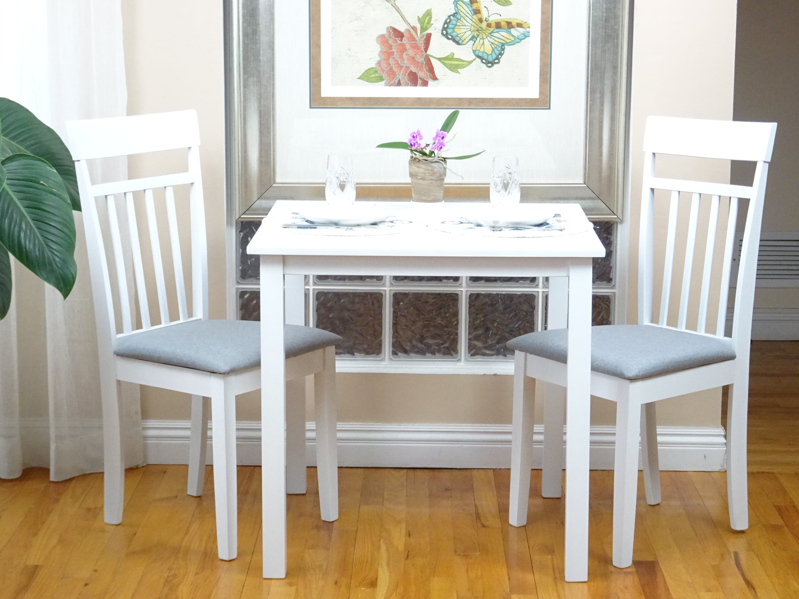  small white kitchen table and 2 chairs