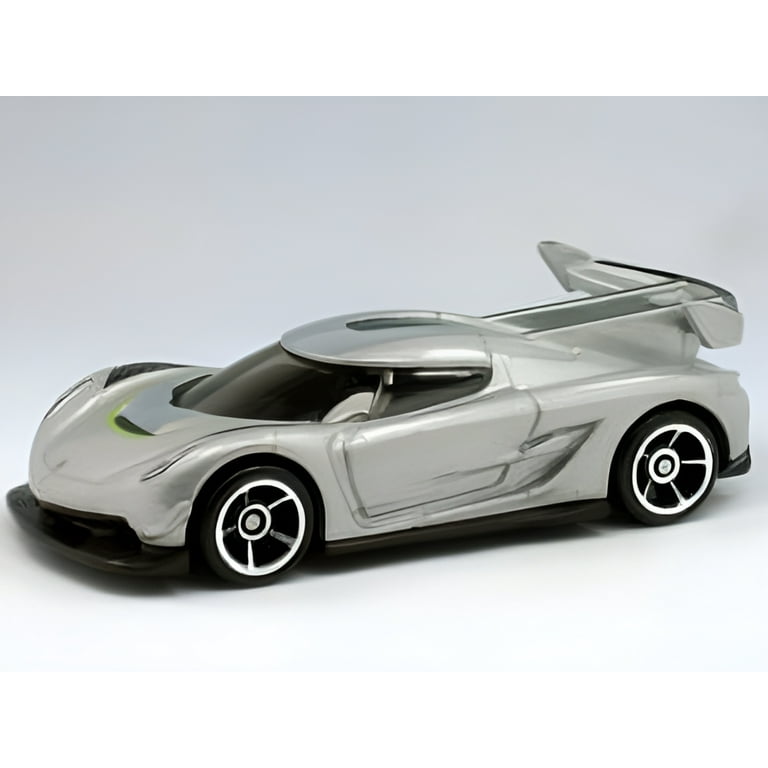 Hot Wheels 2020 Koenigsegg Jesko Silver HW Exotics