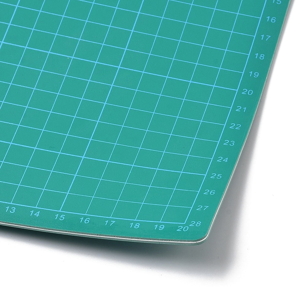 Tool Sets PVC Cutting Mat Stainless Steel Ruler and Scissors Metal Shovel and Other Tools Mixed Color 10x17.5x2.2cm DIY