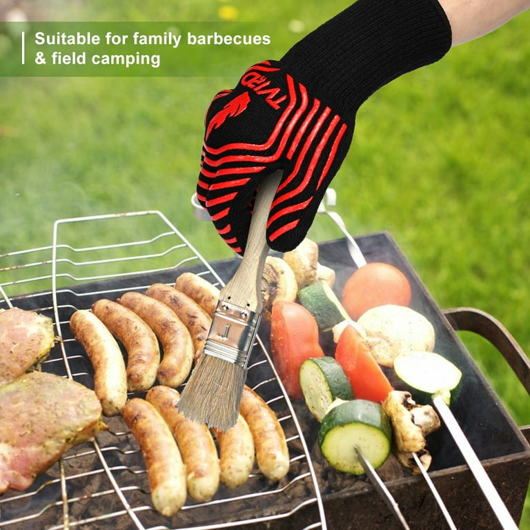 Commercial CHEF BBQ Grilling Gloves - High Heat Resistant Oven Mitts at  Tractor Supply Co.