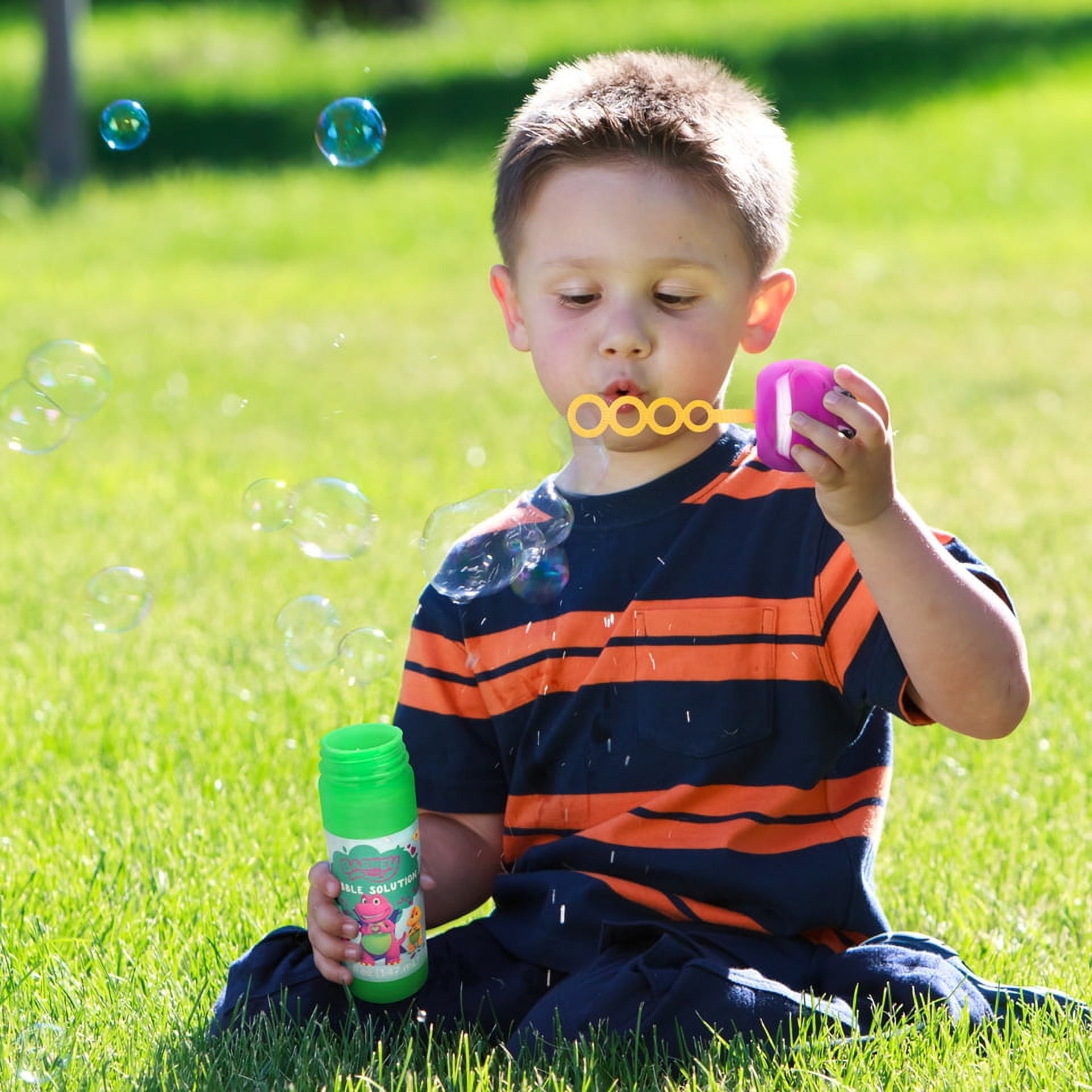 Barney Bubble Solution Bottle, Children Ages 3+