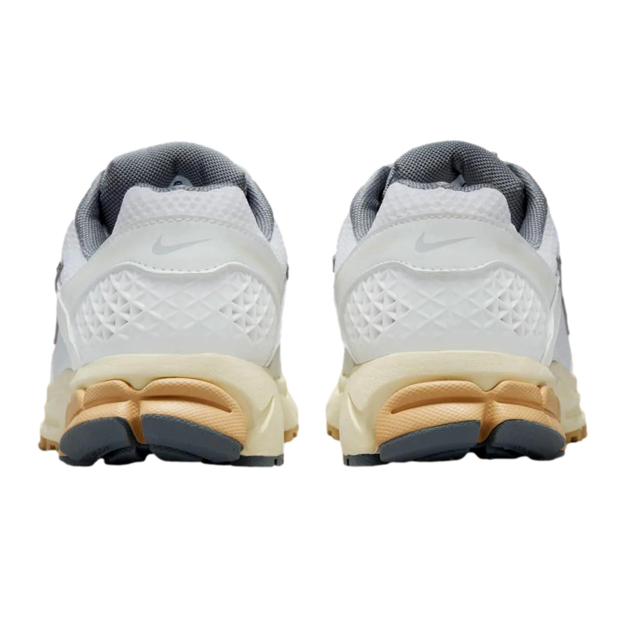 Nike Zoom Vomero 5 Summit White / Summit White  FJ2028-101 Women's Size 11