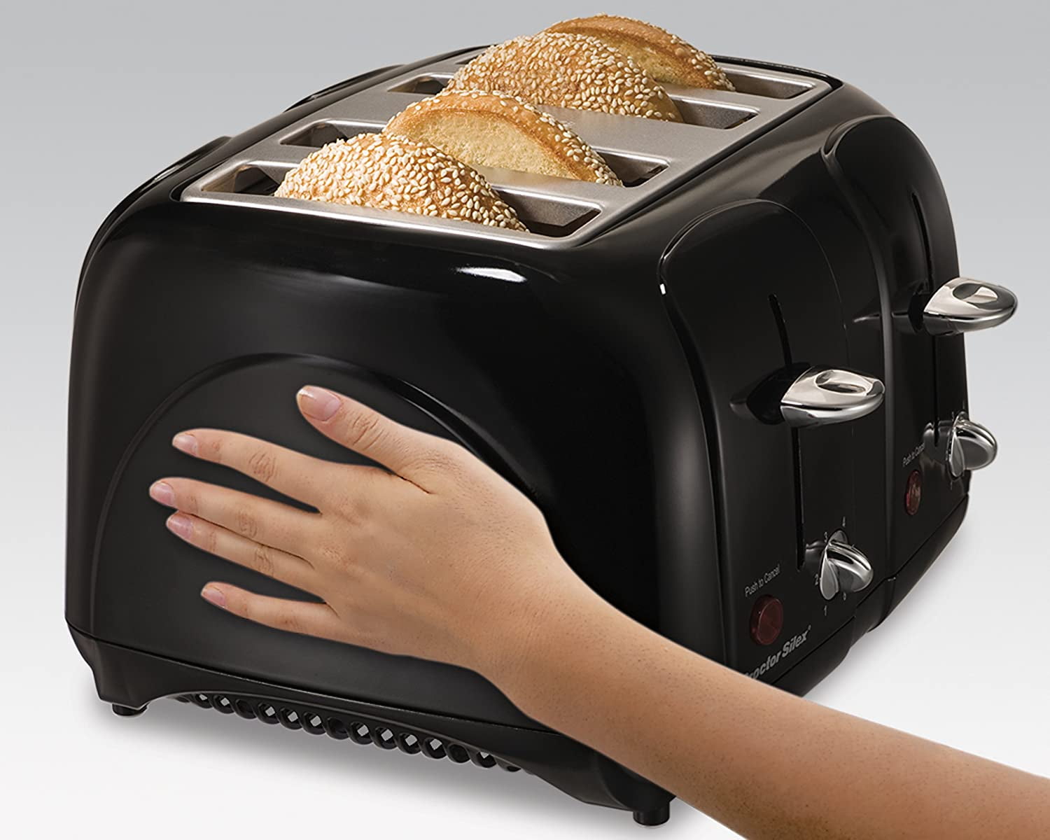 4 Slice Extra Wide Slot Cool Touch Toaster