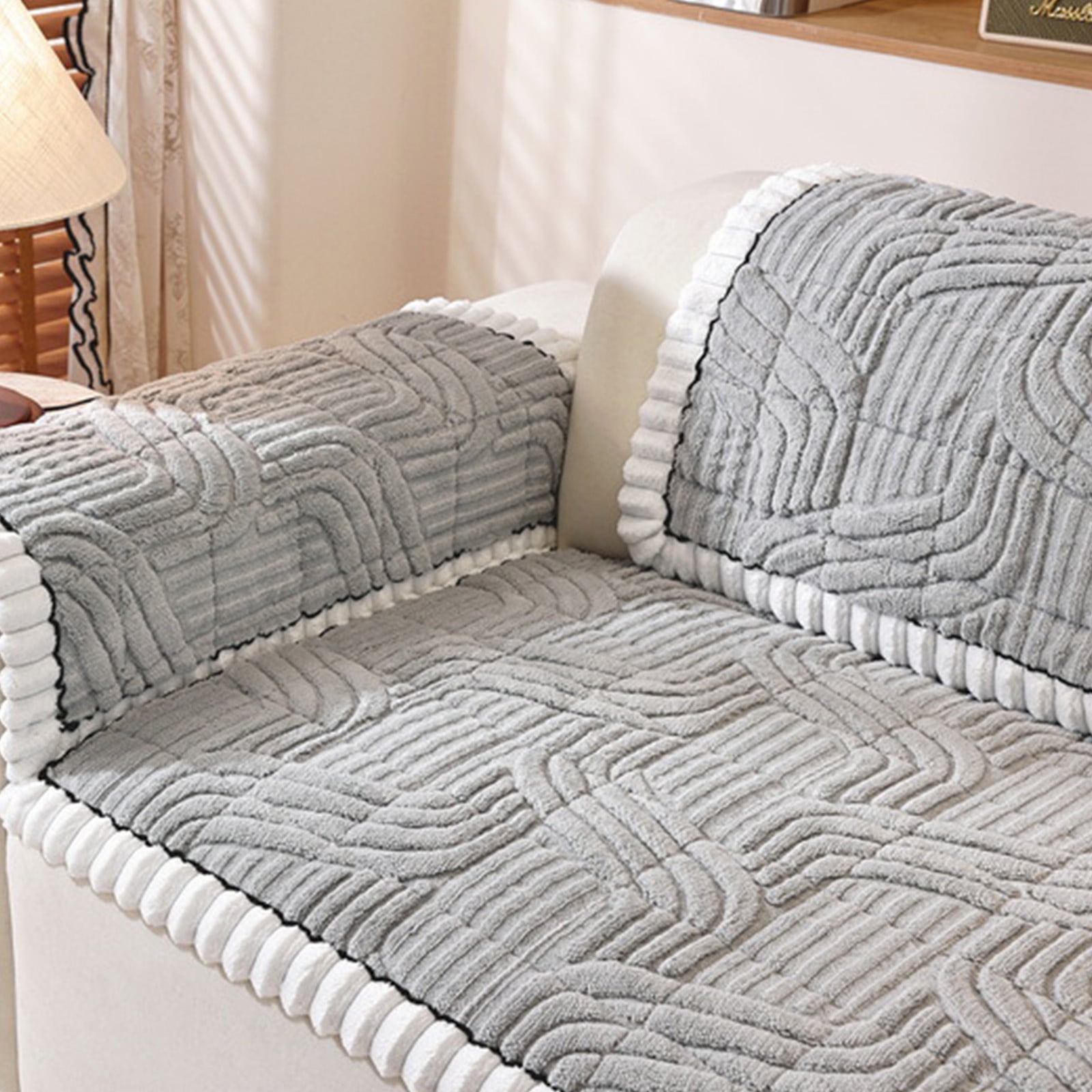 Soft Flannel Sofa Cushion One-Piece Thickened Plush Seat Pad for Couch Loveseat Recliner Warm Winter Cover Non-Slip Bottom Machine Washable Home Decor