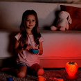 thumbnail image 5 of Luz nocturna de fresa, linda lámpara de fresa de silicona para guardería, linda luz nocturna para niños, 3 modos táctiles, lámpara de noche para niños que cambia de color para cumpleaños de niños (ro JAMW Sencillez, 5 of 5