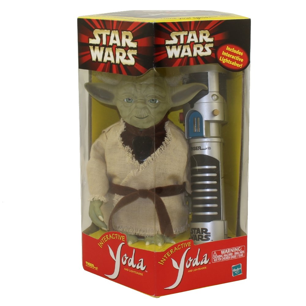Star Wars Tiger Electronics INTERACTIVE YODA and Lightsaber (Says