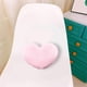 thumbnail image 4 of Cojín decorativo en forma de corazón | Cojín Hort Puffy de terciopelo rosa suave relleno de fibra de poliéster resistente | Cojín decorativo para sofá de sala de estar infantil | Lavable a máqu, 4 of 5