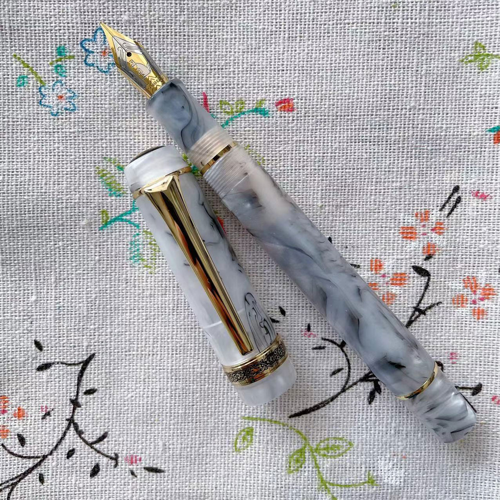 Elegant Fountain Pen Pen Consistent Writing for Men & Women,Professional, Executive, Office, Nice Pens