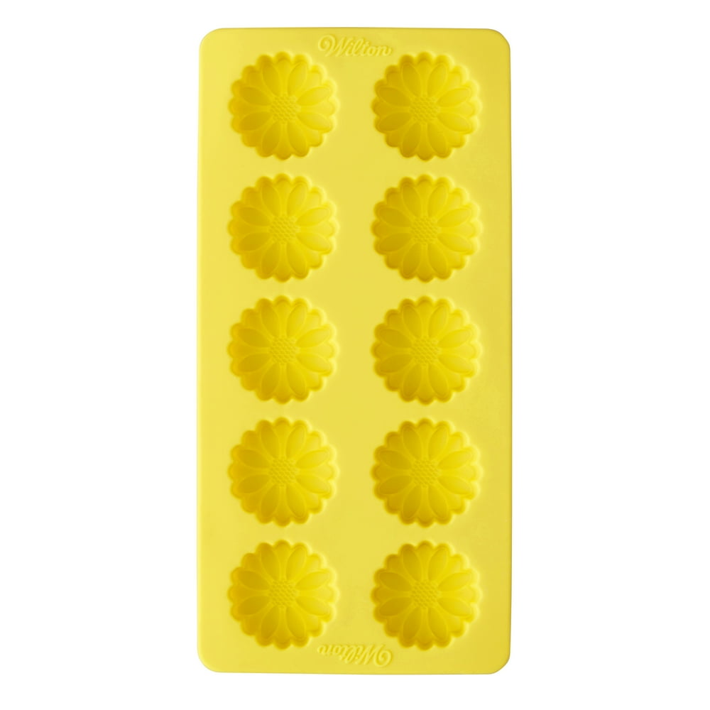Wilton Daisy Silicone Candy Mold, 10 Cavity