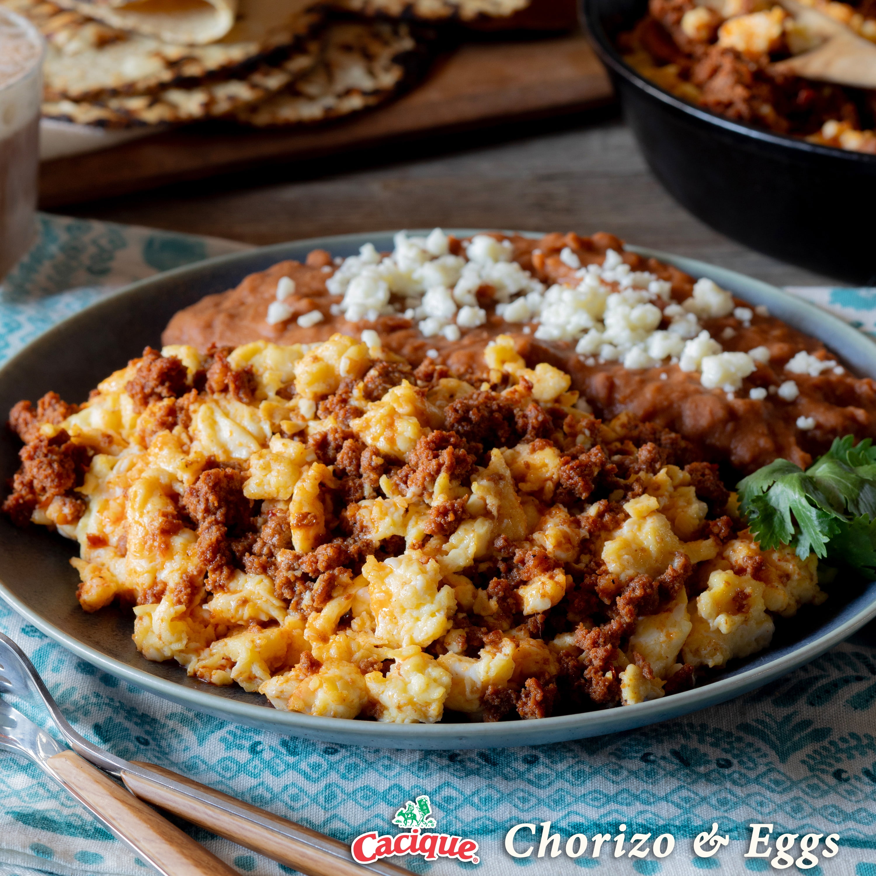 Cacique Pork Chorizo, 9 oz (Refrigerated)