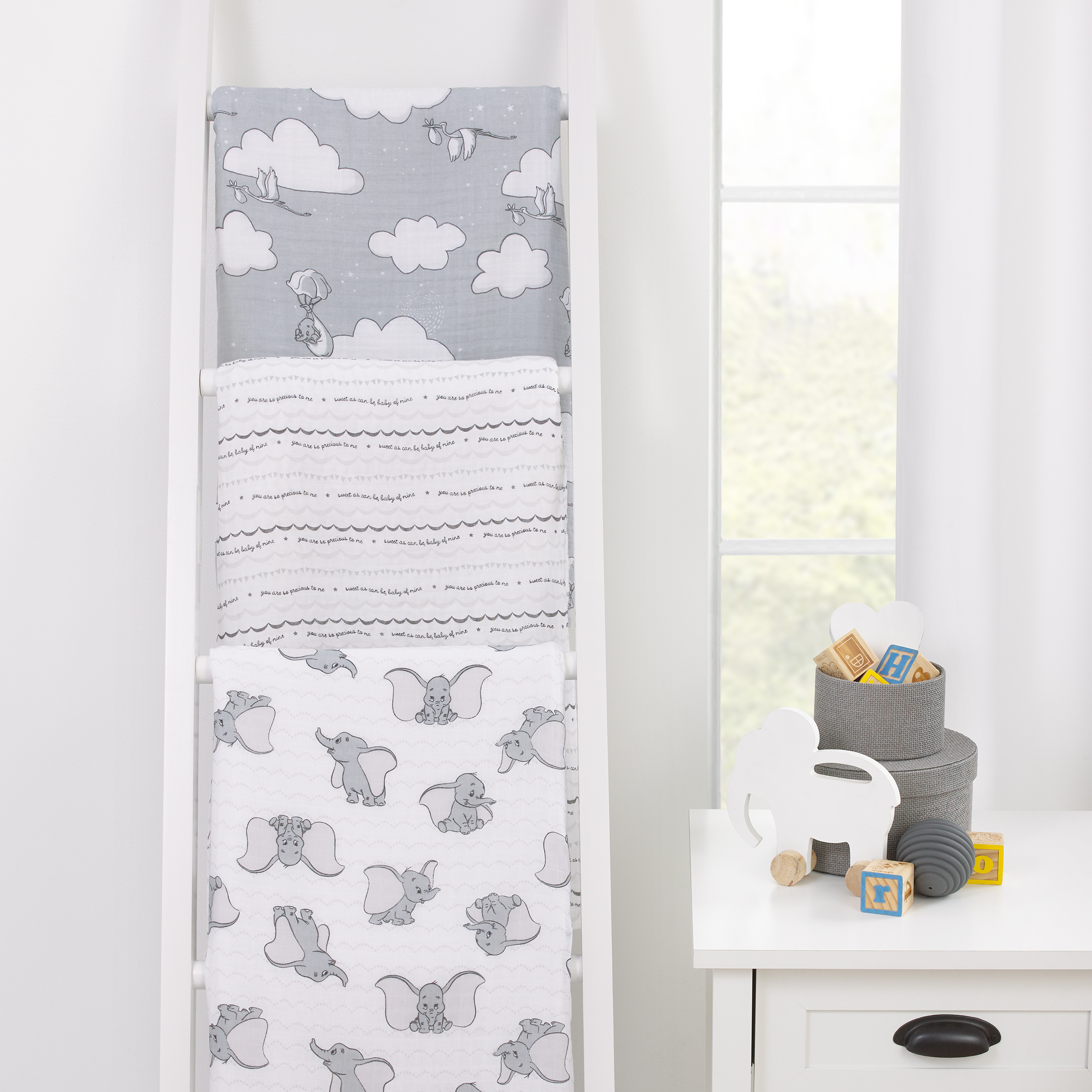 Disney Dumbo 3 Piece Muslin Swaddle Baby Blankets