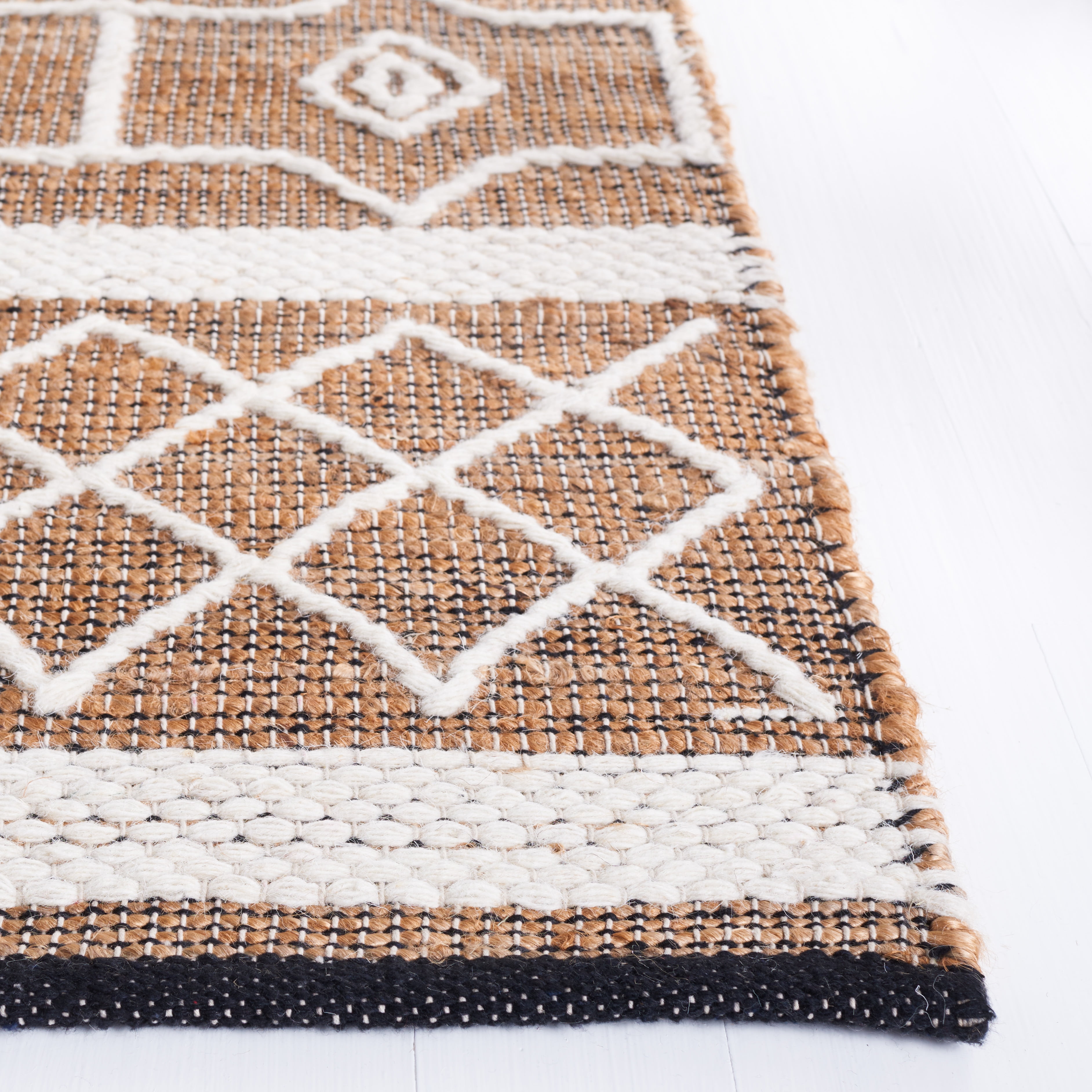 SAFAVIEH Natural Fiber Lucinda Geometric Area Rug, Natural/Ivory, 5' x 8'