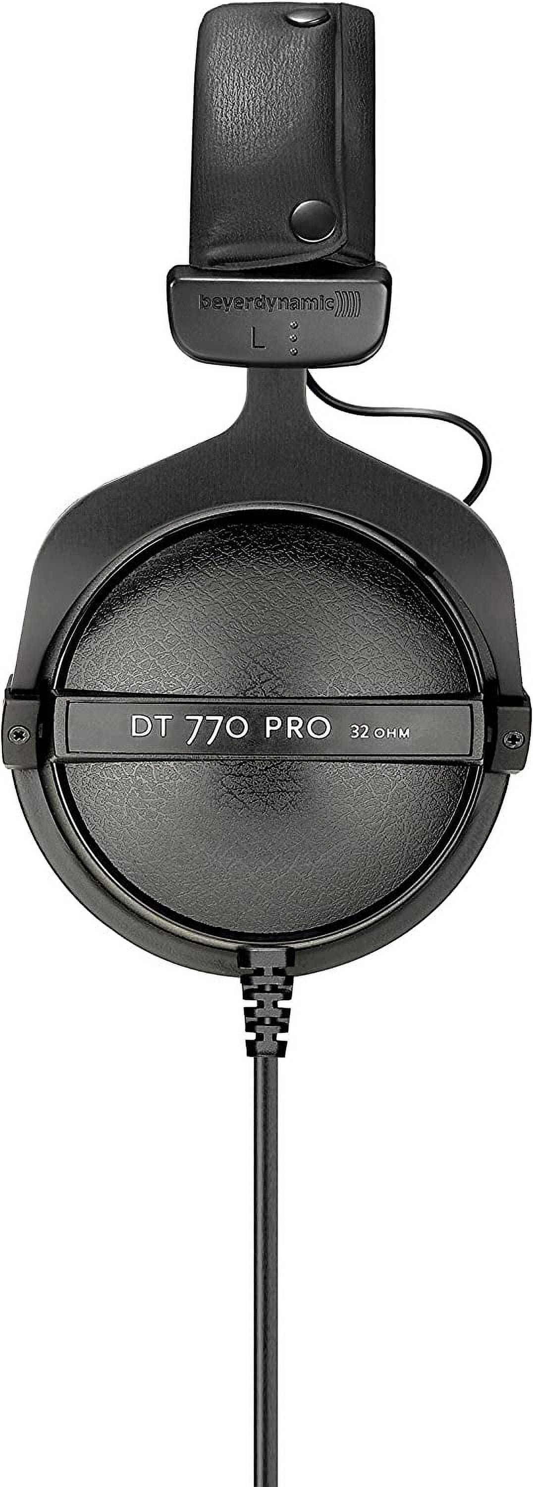 Beyerdynamic DT 770 Pro 32 Ohm Headphones with Splitter and