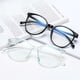 thumbnail image 2 of Gafas con bloqueo de luz azul, elegantes, retro y de gran tamaño para trabajar, jugar, mirar televisión o leer., 2 of 3