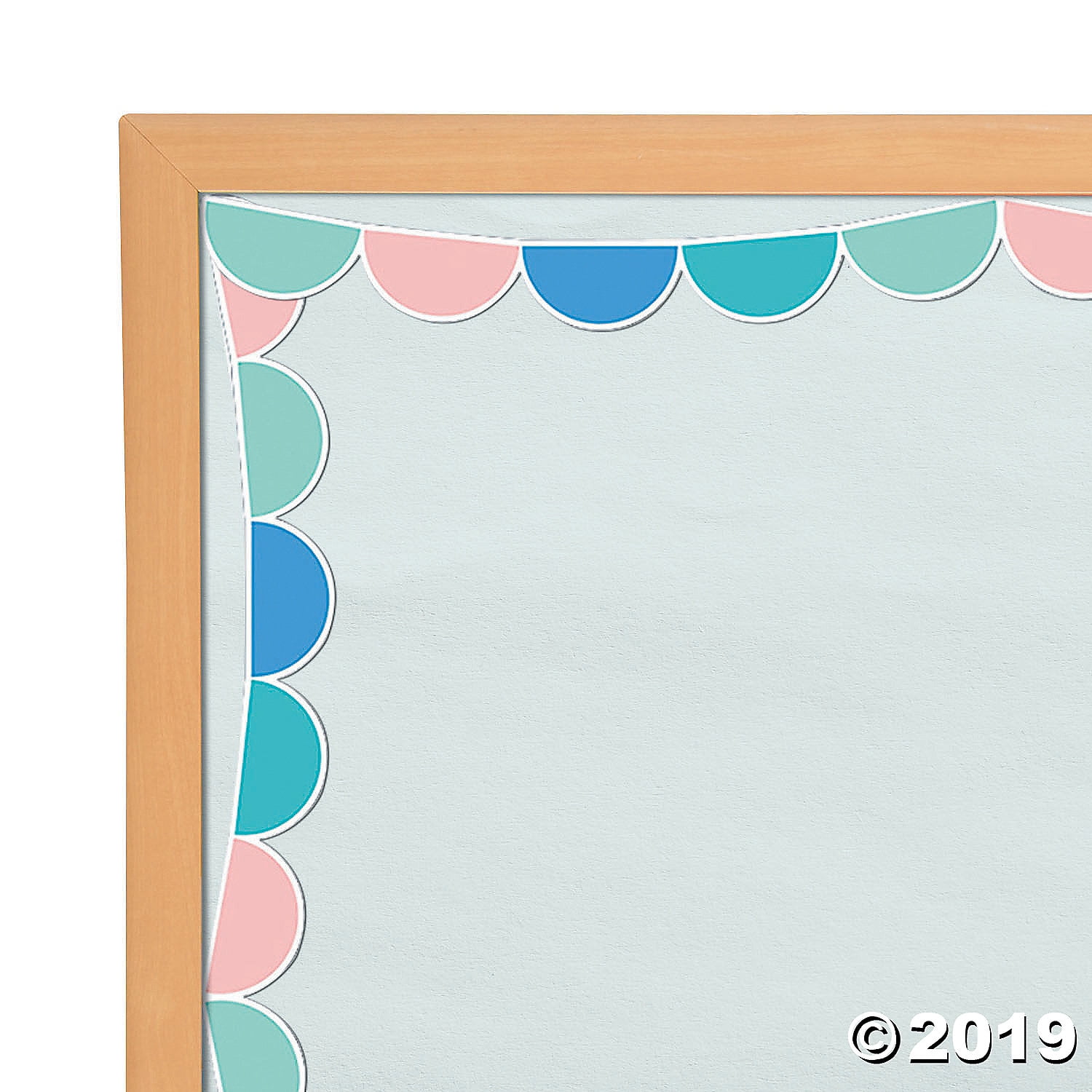 Half Dots Bulletin Board Border