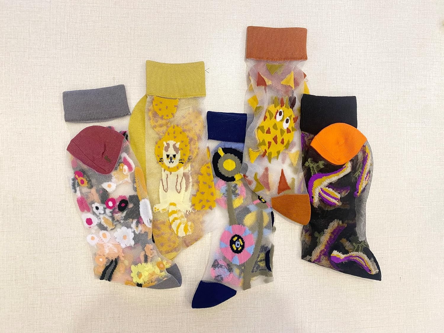 CHUNTIAN Sheer Socks,Vintage Transparent Flower Ankle High Socks,Thin Mesh Glass Silk Socks,No Slip Socks for Women