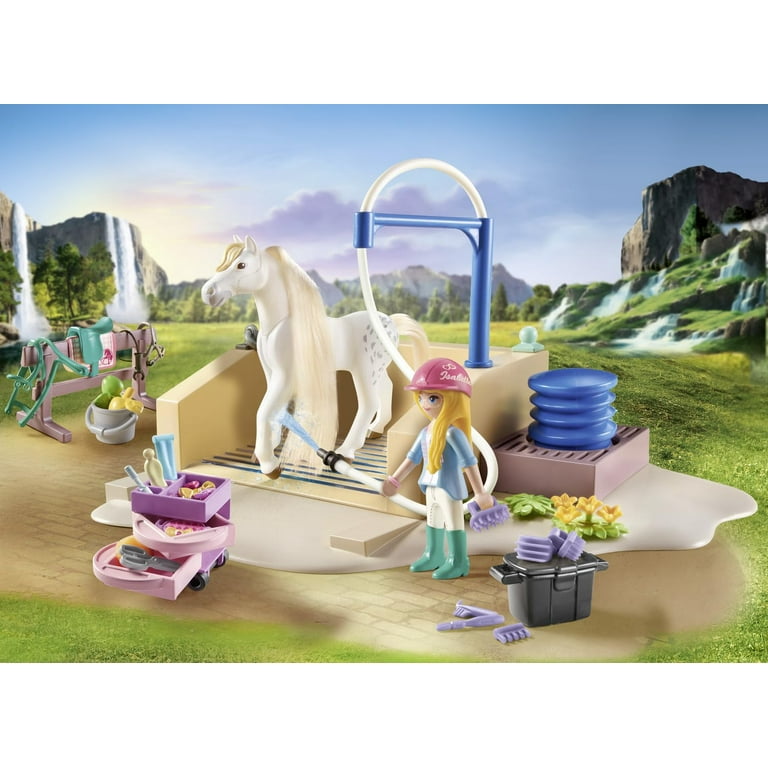 PLAYMOBIL #71354 Horses of Waterfall Horse Washing Station w